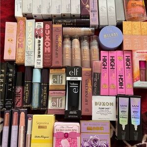 Makeup bundle